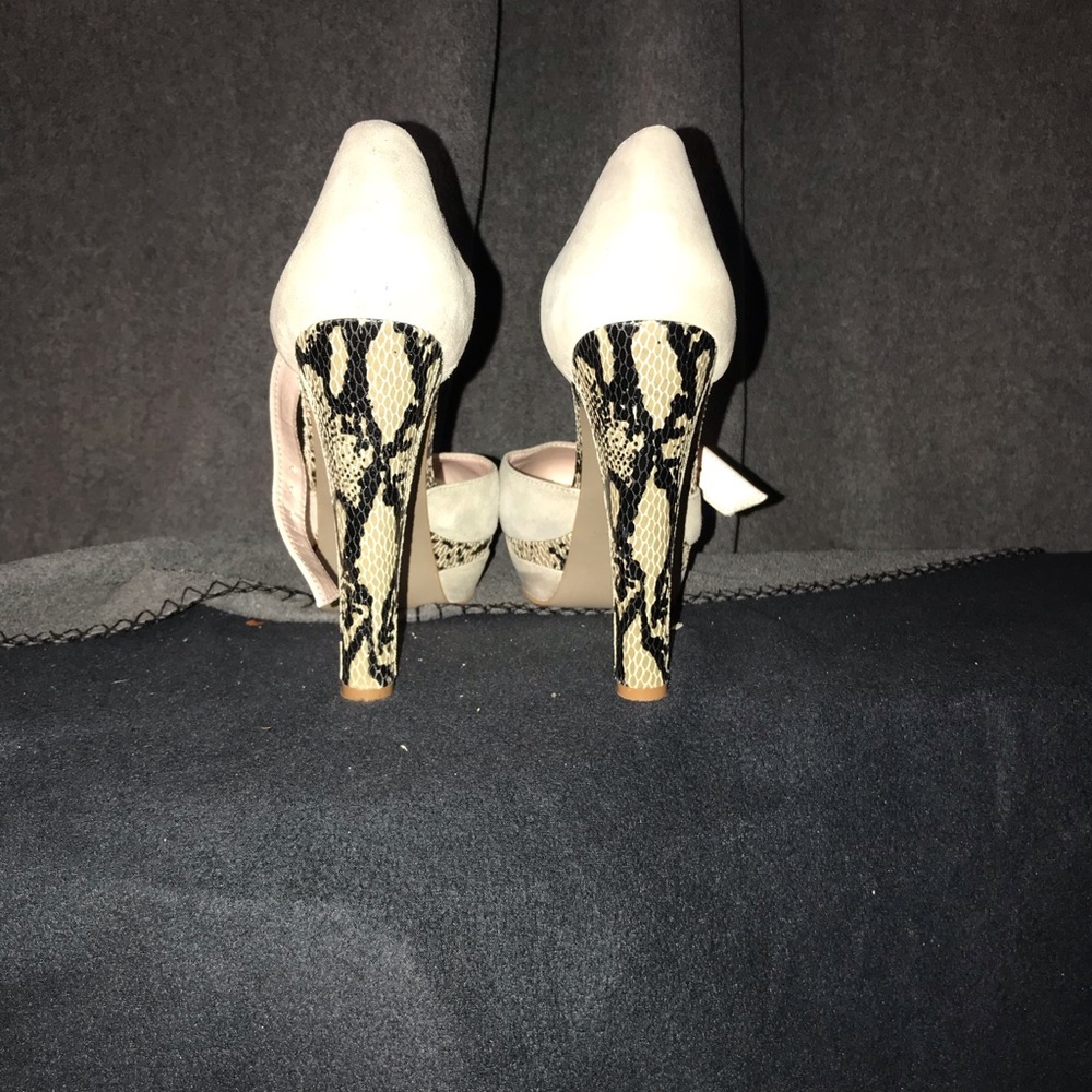 Shoes - Picture 3 of 3